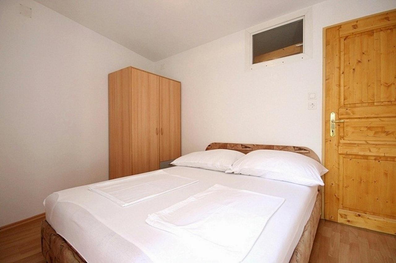 Apartments Slavko Baška Exteriör bild